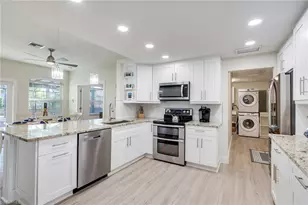 1410 Curlew Ave, Naples, FL 34102 - Photo 12