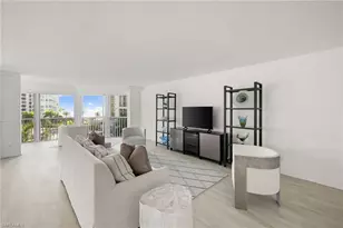 4401 Gulf Shore Blvd N, Naples, FL 34103 - Photo 2