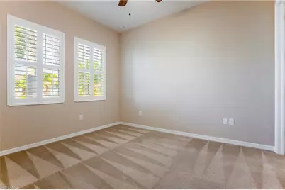 13515 Cambridge Ln, Naples, FL 34109 - Photo 16