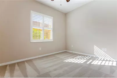 13515 Cambridge Ln, Naples, FL 34109 - Photo 18