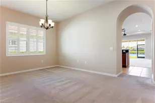 13515 Cambridge Ln, Naples, FL 34109 - Photo 10