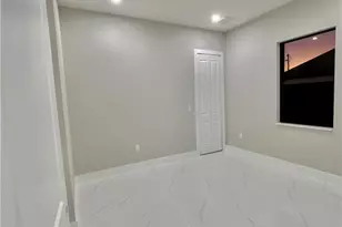 3904 12th St SW, Lehigh Acres, FL 33976 - Photo 10