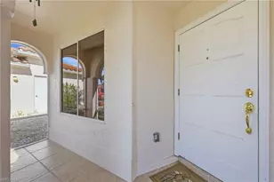 196 Sabal Lake Dr, Naples, FL 34104 - Photo 6