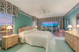 3377 Gulf Shore Blvd N, Naples, FL 34103 - Photo 16