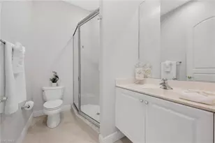 2375 Terra Verde Ln, Naples, FL 34105 - Photo 14