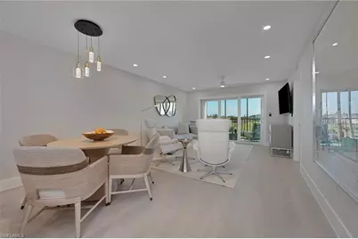 57 High Point Cir W #405, Naples, FL 34103 - Photo 8