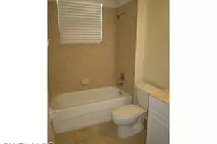 10037 Heather Ln, Naples, FL 34119 - Photo 6