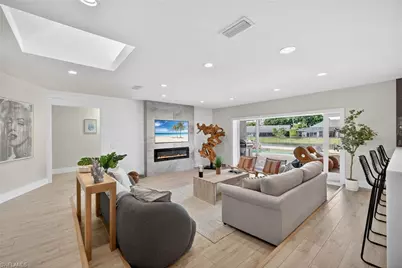 2341 Mayfield Ct #8, Naples, FL 34105 - Photo 4