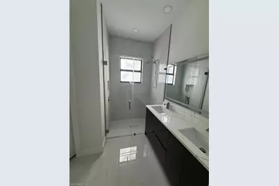 920 Palmetto Ave, Lehigh Acres, FL 33972 - Photo 10