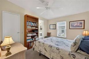 161 7 Seas Way, Naples, FL 34104 - Photo 18