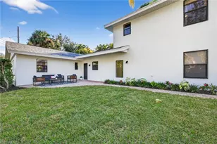 1275 8th Ave N, Naples, FL 34102 - Photo 26