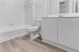 3281 Lindsey Ln, Naples, FL 34109 - Photo 24