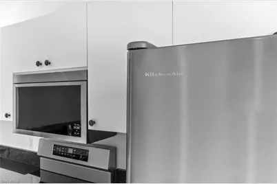 3281 Lindsey Ln #55, Naples, FL 34109 - Photo 4