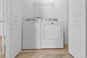 3281 Lindsey Ln, Naples, FL 34109 - Photo 36