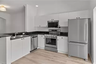 3281 Lindsey Ln, Naples, FL 34109 - Photo 1