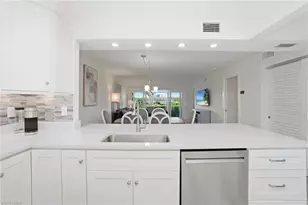 305 Goodlette-Frank Rd S, Naples, FL 34102 - Photo 8