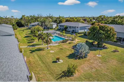 8160 Summerlin Village Cir #507, Fort Myers, FL 33919 - Photo 28