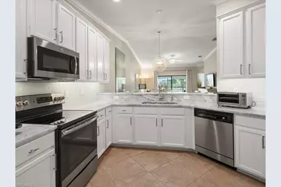 9532 Avellino Way #2726, Naples, FL 34113 - Photo 8