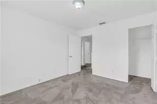 7655 Meadow Lakes Dr, Naples, FL 34104 - Photo 12