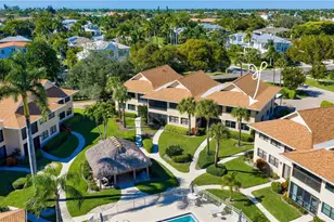 1100 9th St S, Naples, FL 34102 - Photo 20