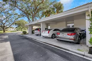 6260 Bellerive Ave, Naples, FL 34119 - Photo 2