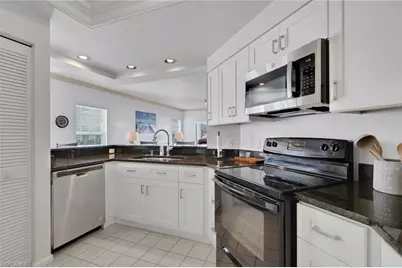 6260 Bellerive Ave #4, Naples, FL 34119 - Photo 10