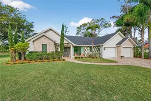 1815 Princess Ct, Naples, FL 34110 - Photo 2