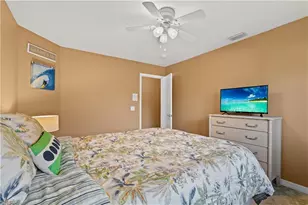 1925 SW 54th Ln, Cape Coral, FL 33914 - Photo 20