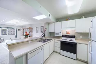8288 Key Royal Ln, Naples, FL 34119 - Photo 4