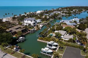 14 Sabre Ln, Naples, FL 34102 - Photo 24