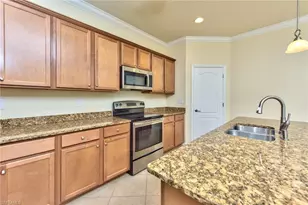 13566 Messino Ct, Estero, FL 33928 - Photo 10