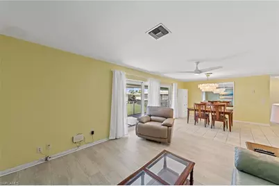 378 Palm Dr #4, Naples, FL 34112 - Photo 14