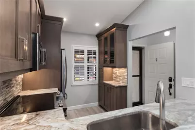 2034 Pine Isle Ln #2034, Naples, FL 34112 - Photo 4