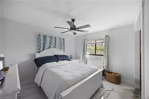 1890 Oakes Blvd, Naples, FL 34119 - Photo 16