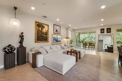 6510 Monterey Pt #204, Naples, FL 34105 - Photo 8