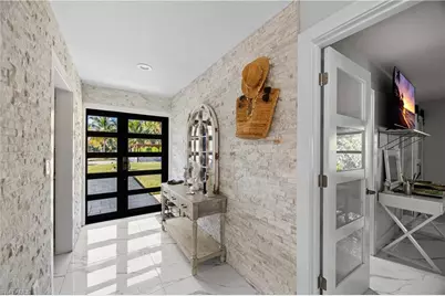 1890 Oakes Blvd #SE, Naples, FL 34119 - Photo 4