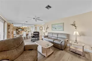 105 Harrison Rd, Naples, FL 34112 - Photo 14