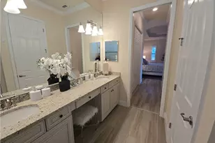 10565 Pistoia Dr, Fort Myers, FL 33913 - Photo 14