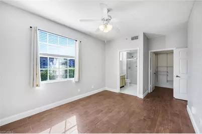 4620 Saint Croix Ln #911, Naples, FL 34109 - Photo 12