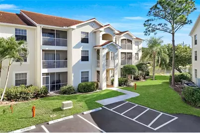 4620 Saint Croix Ln #911, Naples, FL 34109 - Photo 4