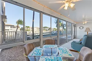 853 SE 46th Ln, Cape Coral, FL 33904 - Photo 26