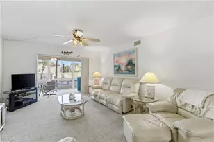 853 SE 46th Ln, Cape Coral, FL 33904 - Photo 4