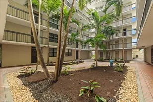 651 Seaview Ct, Marco Island, FL 34145 - Photo 28