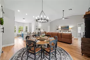 1070 21st St SW, Naples, FL 34117 - Photo 18