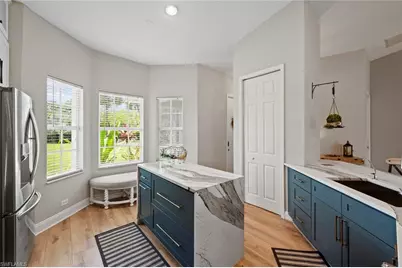 1070 21st St SW, Naples, FL 34117 - Photo 12