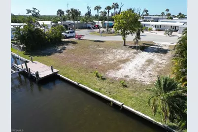 17931 Bryan Ct, Fort Myers Beach, FL 33931 - Photo 6