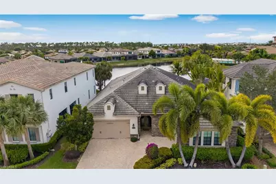 9453 Greenleigh Ct, Naples, FL 34120 - Photo 40