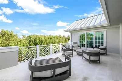 91 14th St S, Naples, FL 34102 - Photo 6