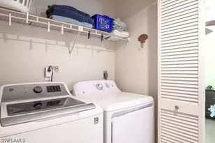 601 Beachwalk Cir, Naples, FL 34108 - Photo 24