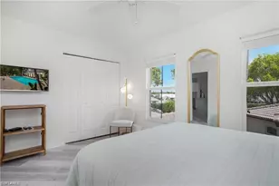 700 Diamond Cir, Naples, FL 34110 - Photo 20